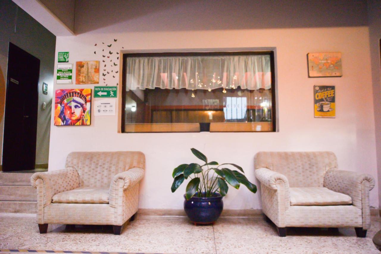 Ivy Hostel Medellin Bagian luar foto